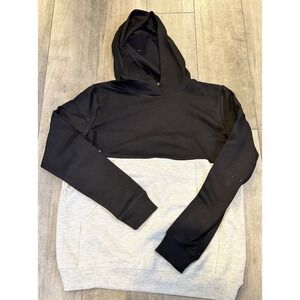 Brand New‎ With Tags Mind Code Star Hooded Sweatshirt Size Small. Boutique